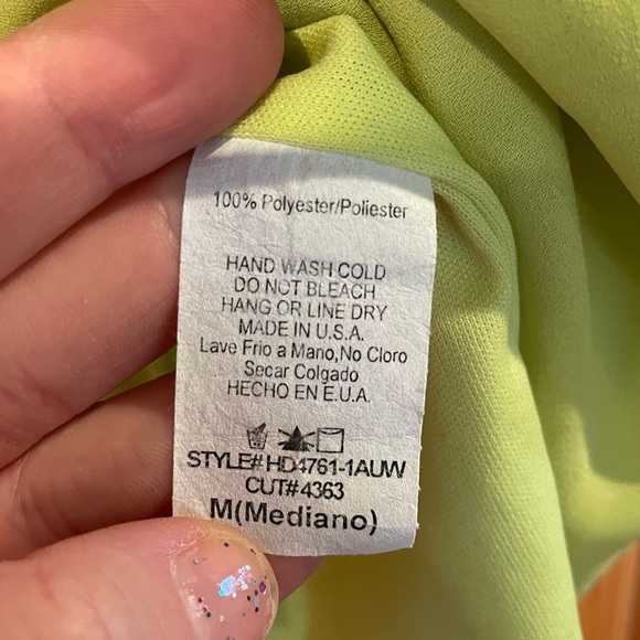 Hello Miss chartreuse flows dress, size M (juniors) - Picture 4 of 6